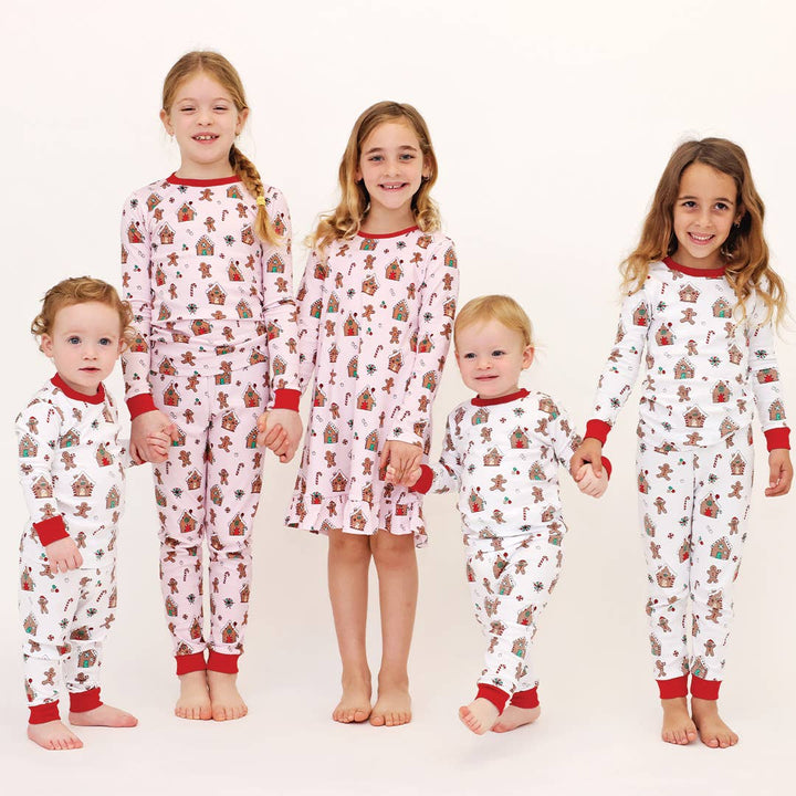 GINGERBREAD WORLD TWO PIECE PAJAMA | PINK