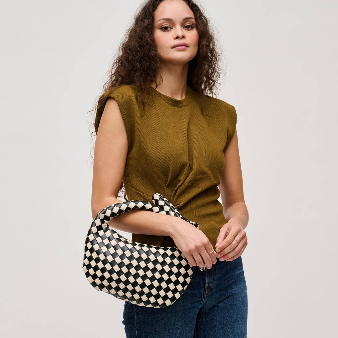 LIZBETH WOVEN KNOT CLUTCH | PISTACHIO
