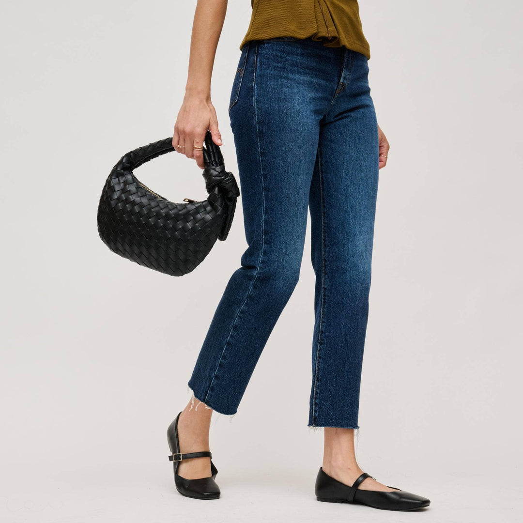 LIZBETH WOVEN KNOT CLUTCH | PISTACHIO