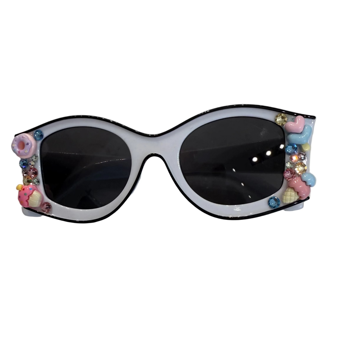 TREATS TRENDY SUNGLASSES